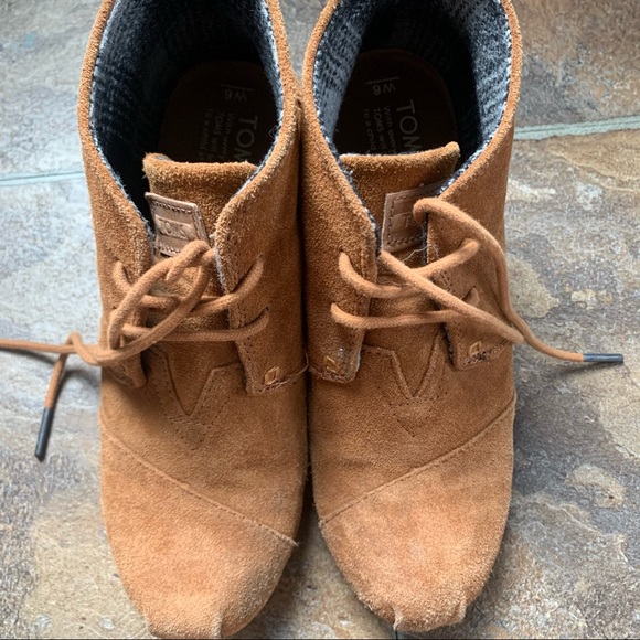 Toms Wedge Booties - Picture 2 of 3